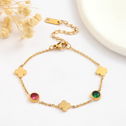 Sprakling Gems and Clover Gold Bracelet