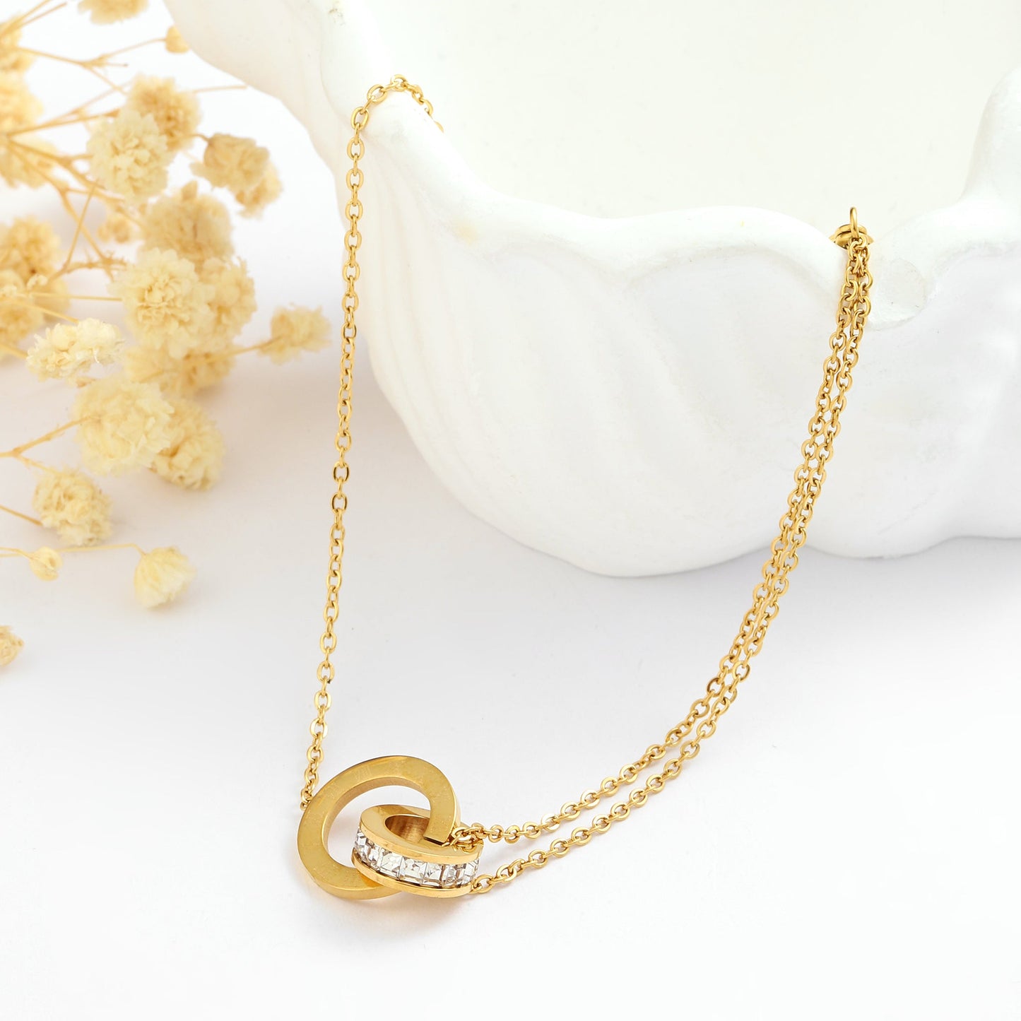 Circle Linked Gold Bracelet