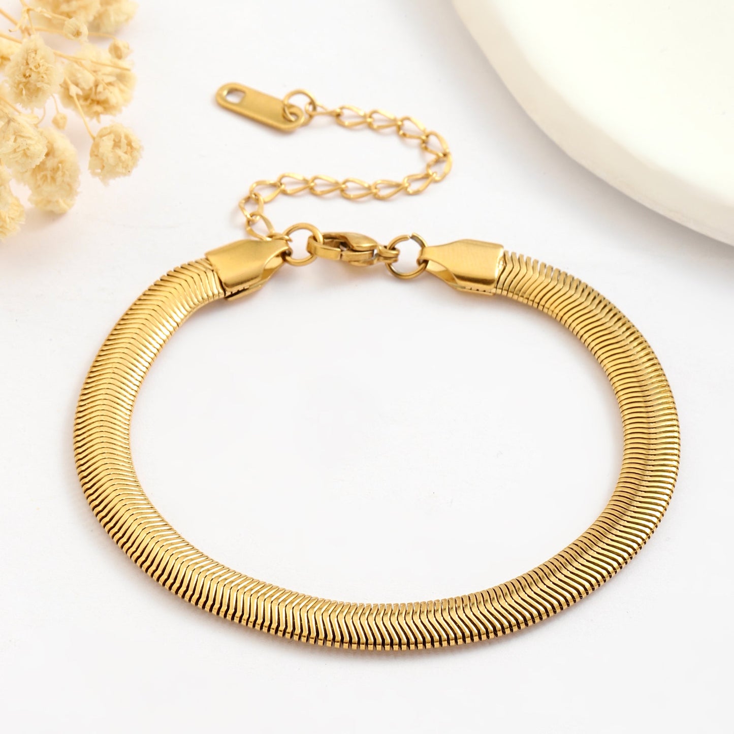 Boldy Bold Gold Bracelet