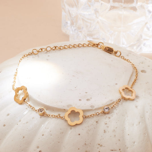 Stellar Elegance  Gold Bracelet