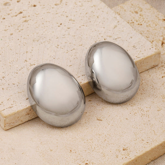 Convivial Silver Earring