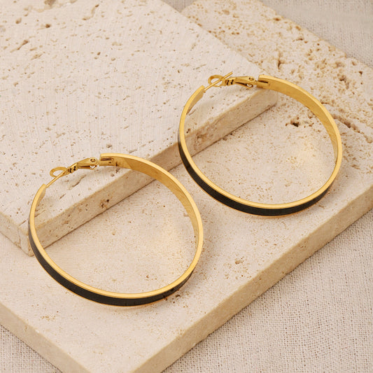 Uplifted Gold Hoop Earring