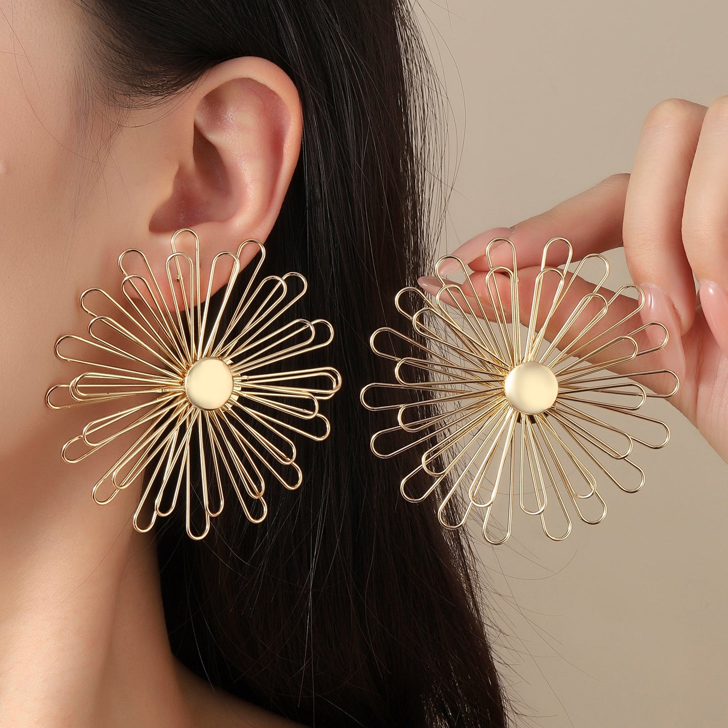 Blooming Luxury Gold Earring