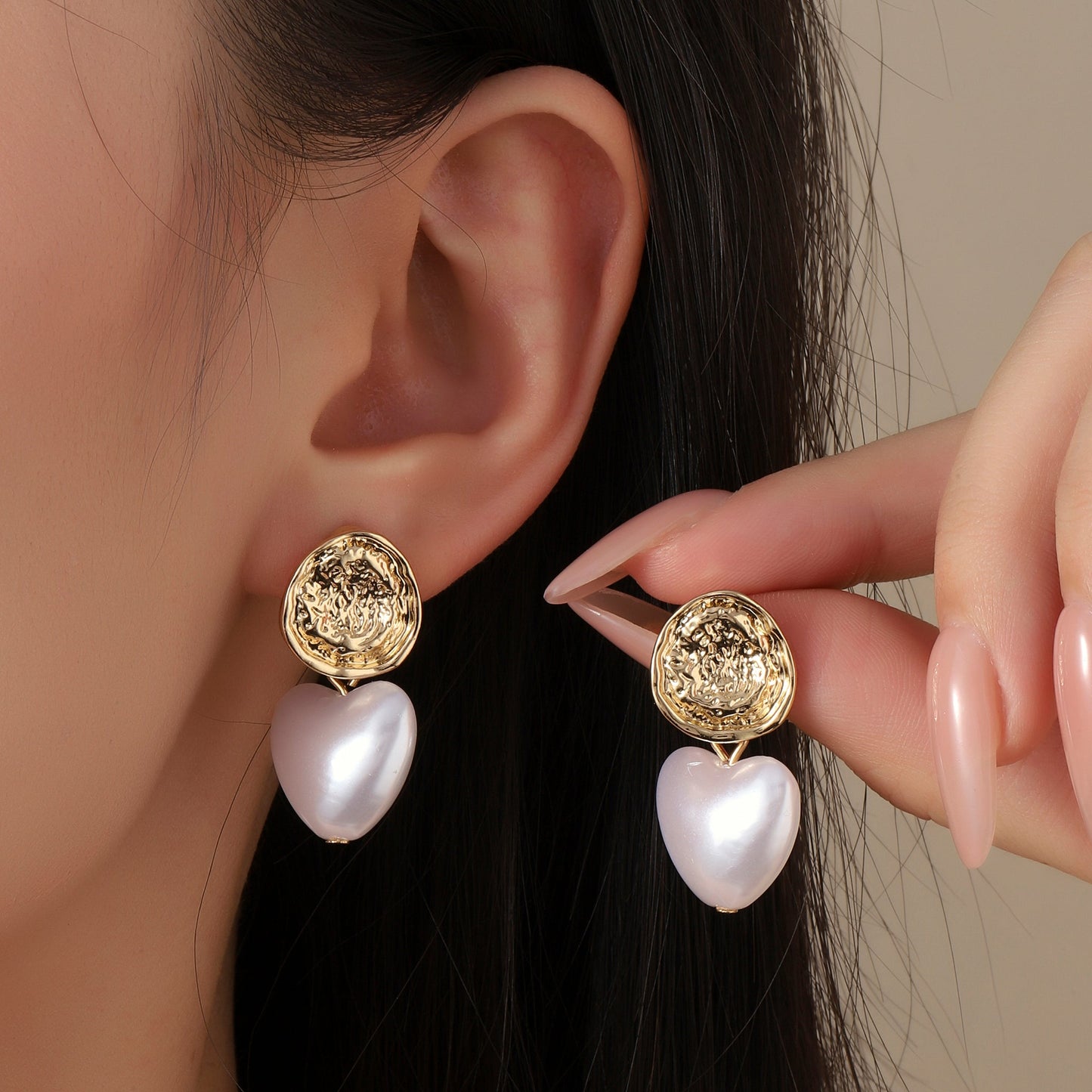 Bauble Heary Luxury Gold Earring