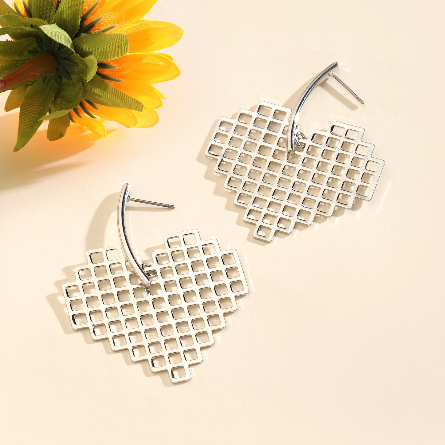 Check Heart Luxury Silver Earring