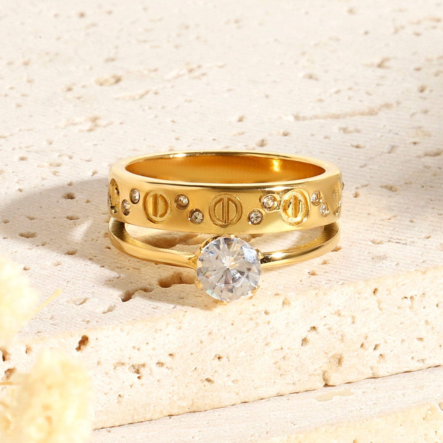 Aphelion Allure Gold Ring