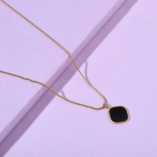 Sorcery Black Gold Necklace