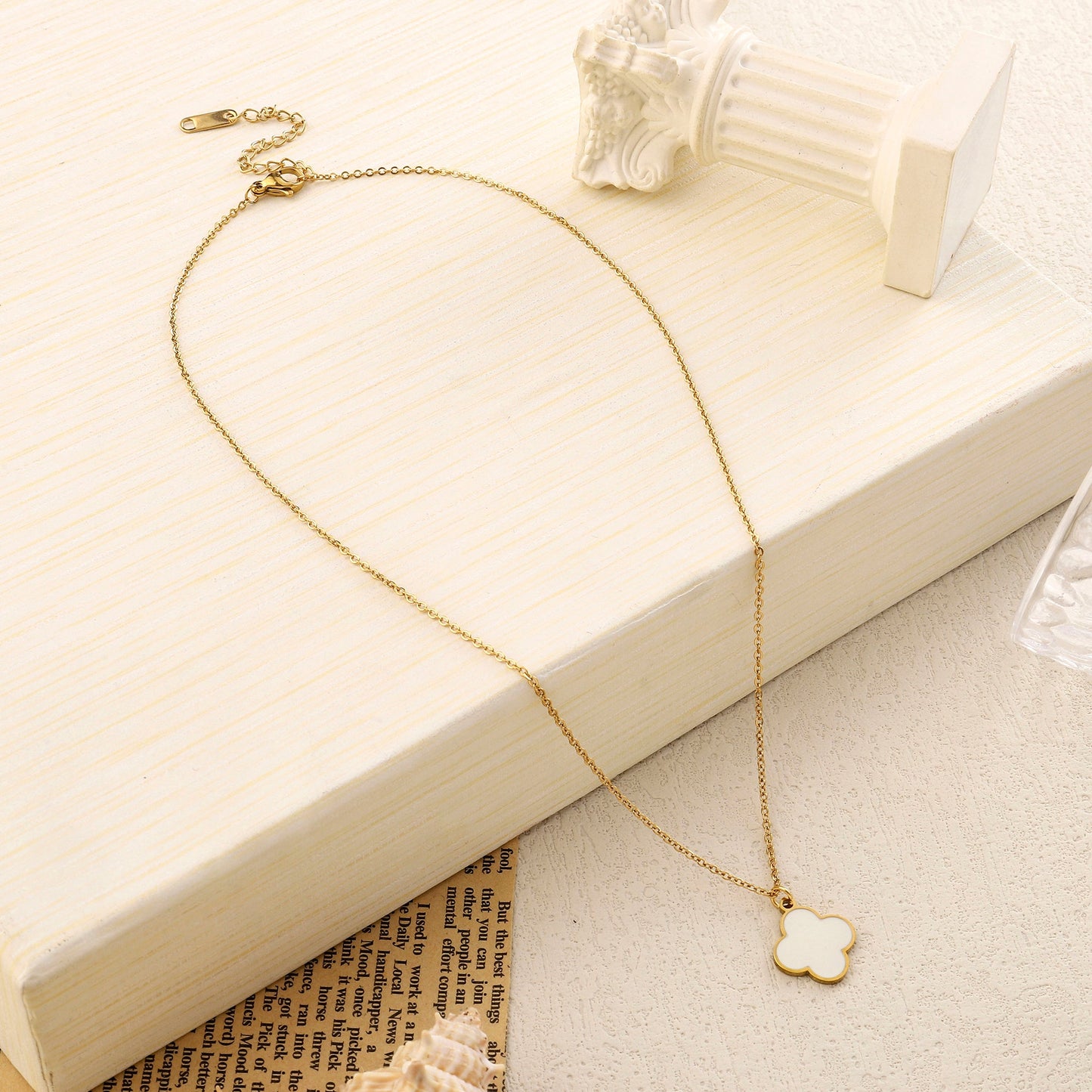 Vanilla Clover Gold Necklace