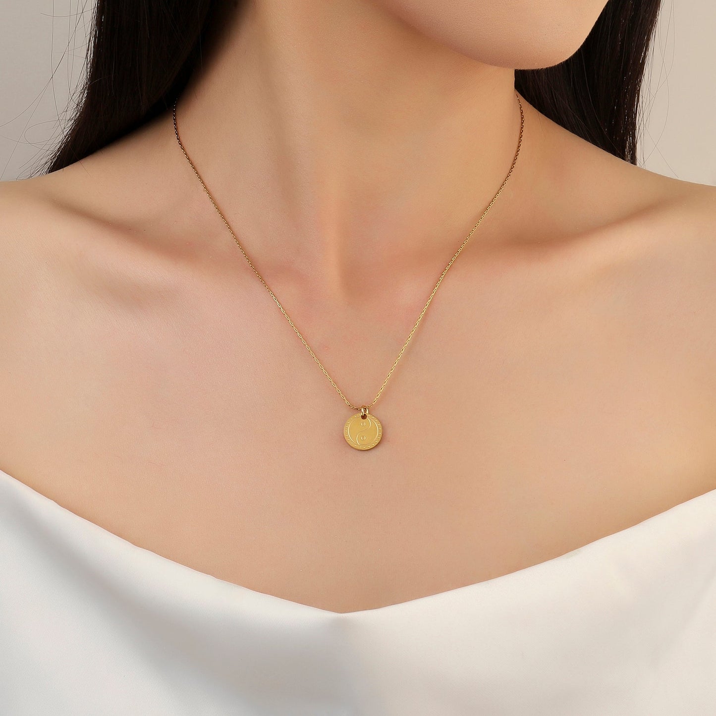 Yang Yin Gold Necklace