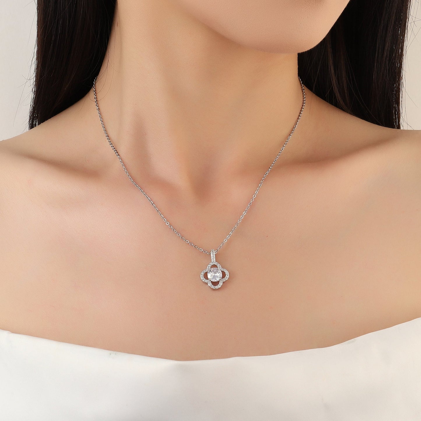 Bauble Crystal Clover Necklace