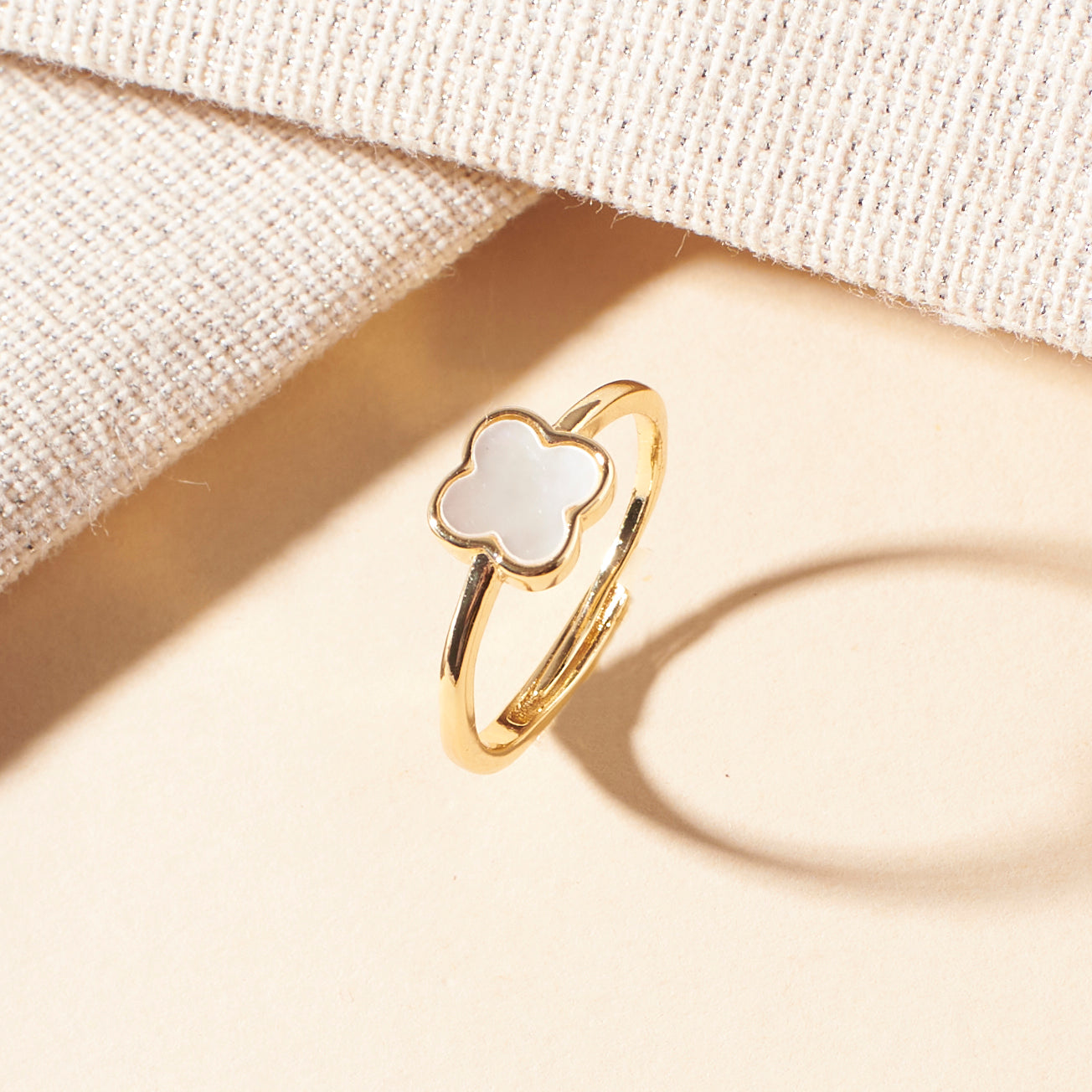 White Clover Gold Ring