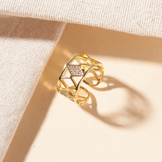 Captivating Bold Gold Ring